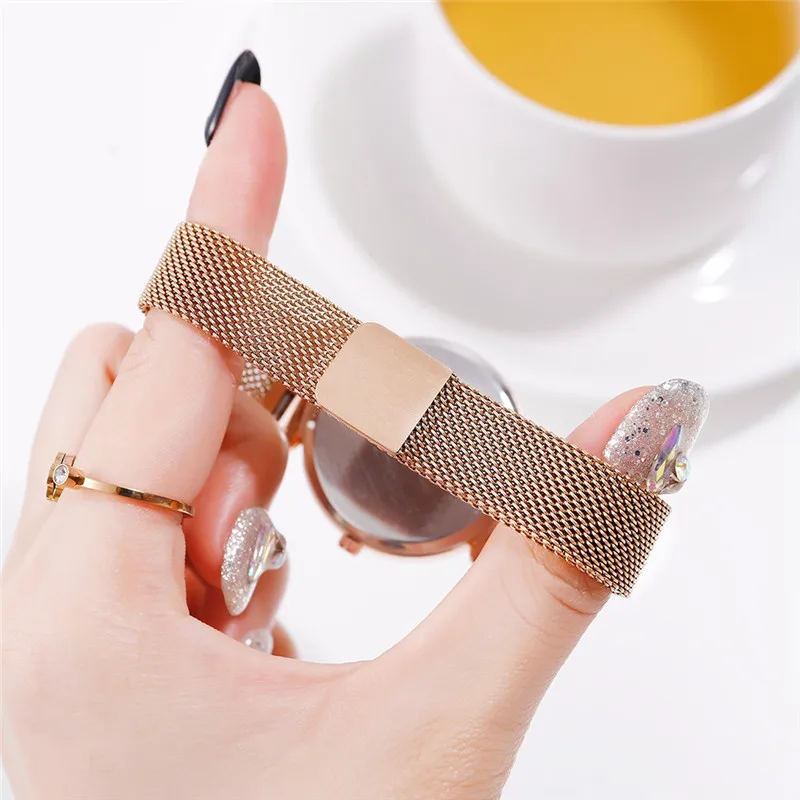 Fashion Womens Starry Sky Noctilucent Watches Beautiful Ladies Clock Watch Mosaic Diamond Mesh Belt Dress Lady WristWatch A4
Fashion Womens Starry Sky Noctilucent Watches Beautiful Ladies Clock Watch Mosaic Diamond Mesh Belt Dress Lady WristWatch A4