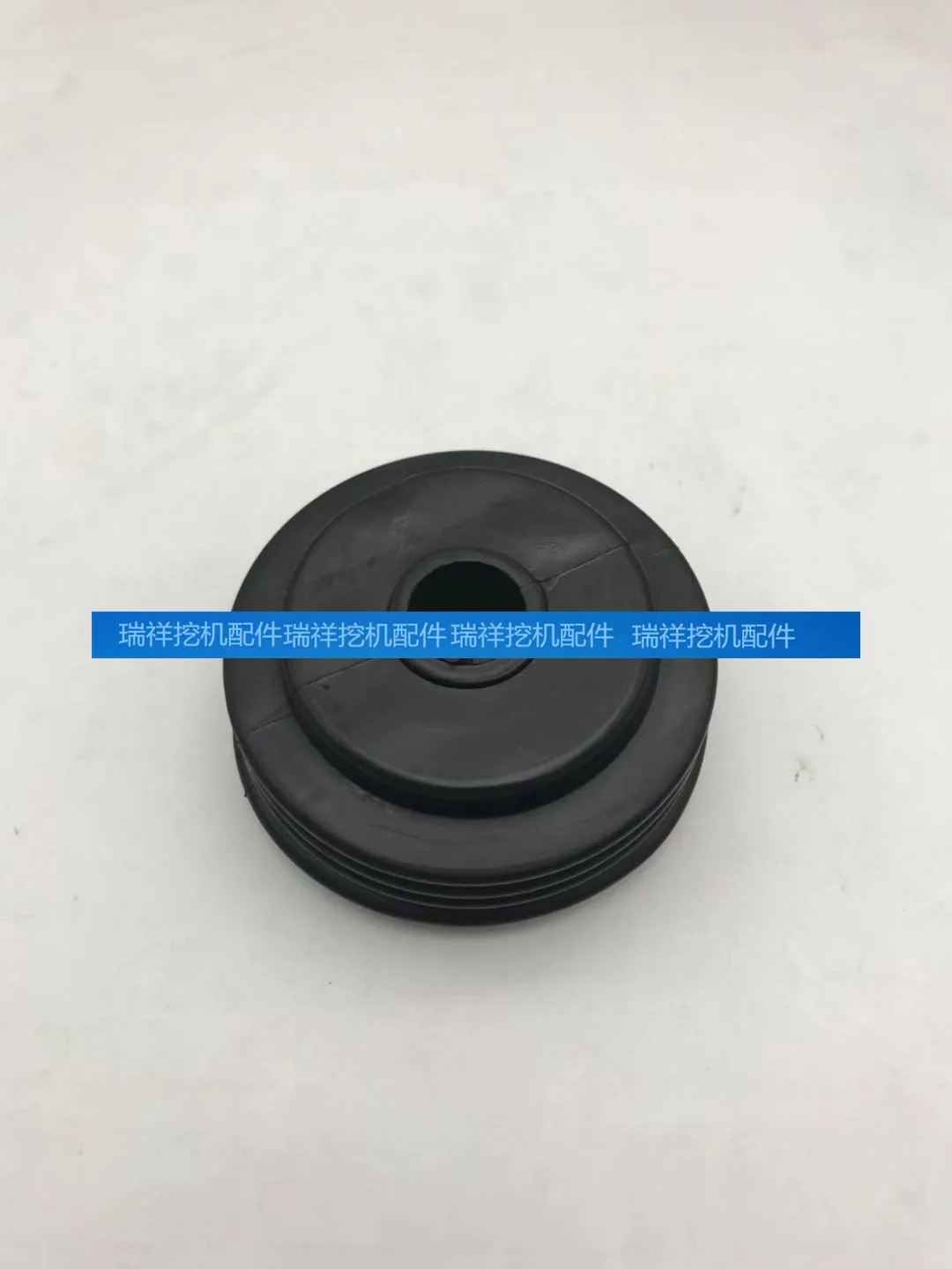 Excavator fittings Kobelco SK200/230-6-6E joystick dust-proof sleeve / pilot handle dust-proof sleeve digger
Excavator fittings Kobelco SK200/230-6-6E joystick dust-proof sleeve / pilot handle dust-proof sleeve digger