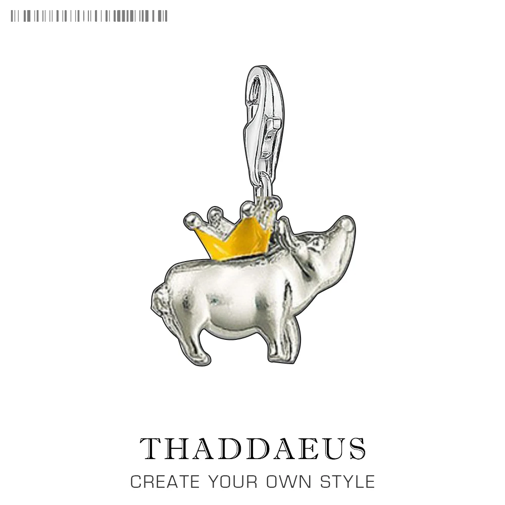 Cute Pet Pig with Crow Pendant Charm Personalized Piglet Pendant Fit Bracelet Necklace Inspirational Jewelry
Cute Pet Pig with Crow Pendant Charm Personalized Piglet Pendant Fit Bracelet Necklace Inspirational Jewelry