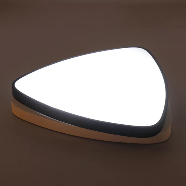 Modern triangle LED panel surface mounted ceiling lamp White/Black bathroom lighting AC110-240V luminarias para
Modern triangle LED panel surface mounted ceiling lamp White/Black bathroom lighting AC110-240V luminarias para