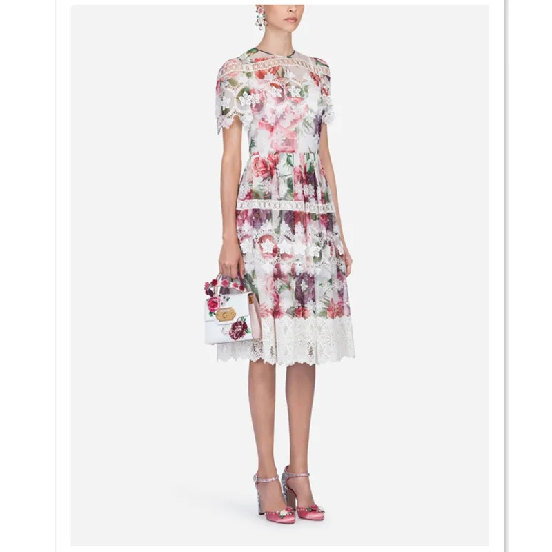 Luxury Designer Brand Chiffon Dress for Women Vintage Rose Print Hollow Out Lace Knee Length Dress
Luxury Designer Brand Chiffon Dress for Women Vintage Rose Print Hollow Out Lace Knee Length Dress
