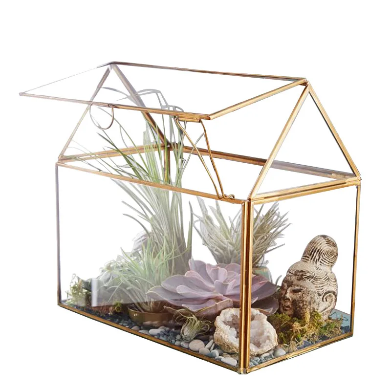 Retro geometric house shape glass micro landscape flower house copper strip glass greenhouse flower room with bracket
Retro geometric house shape glass micro landscape flower house copper strip glass greenhouse flower room with bracket