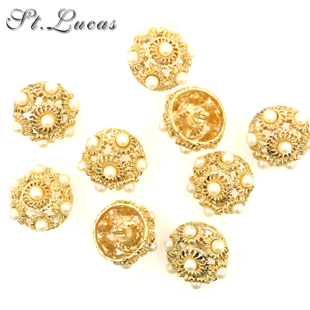 Wholesale 20pcs/lot high quality new fashion decorative buttons pearl crown gold buttons for women mink coat overcot accessories
Wholesale 20pcs/lot high quality new fashion decorative buttons pearl crown gold buttons for women mink coat overcot accessories