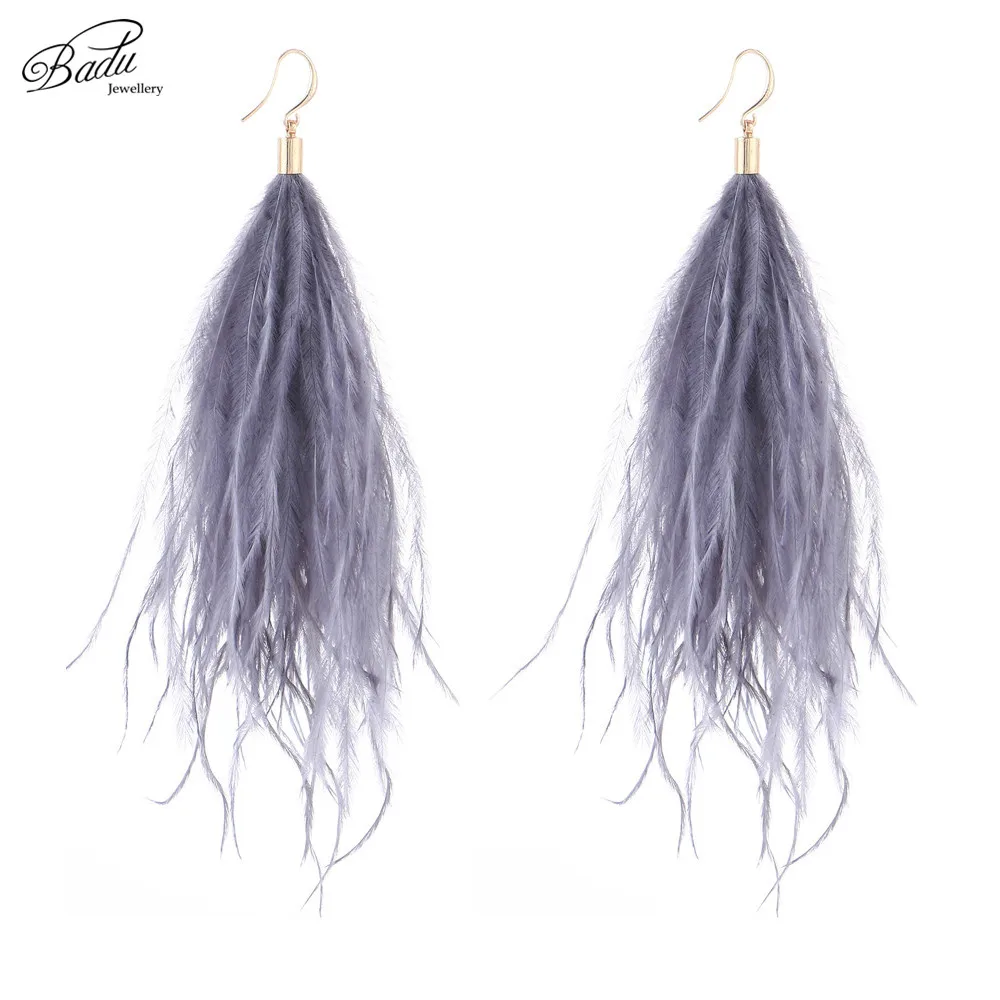 Badu Light Feather Earring Simplicity Women Long Ostrich Feathers Fur 9 Colors Dangle Earrings Jewelry Vintage Fashion Christmas
Badu Light Feather Earring Simplicity Women Long Ostrich Feathers Fur 9 Colors Dangle Earrings Jewelry Vintage Fashion Christmas
