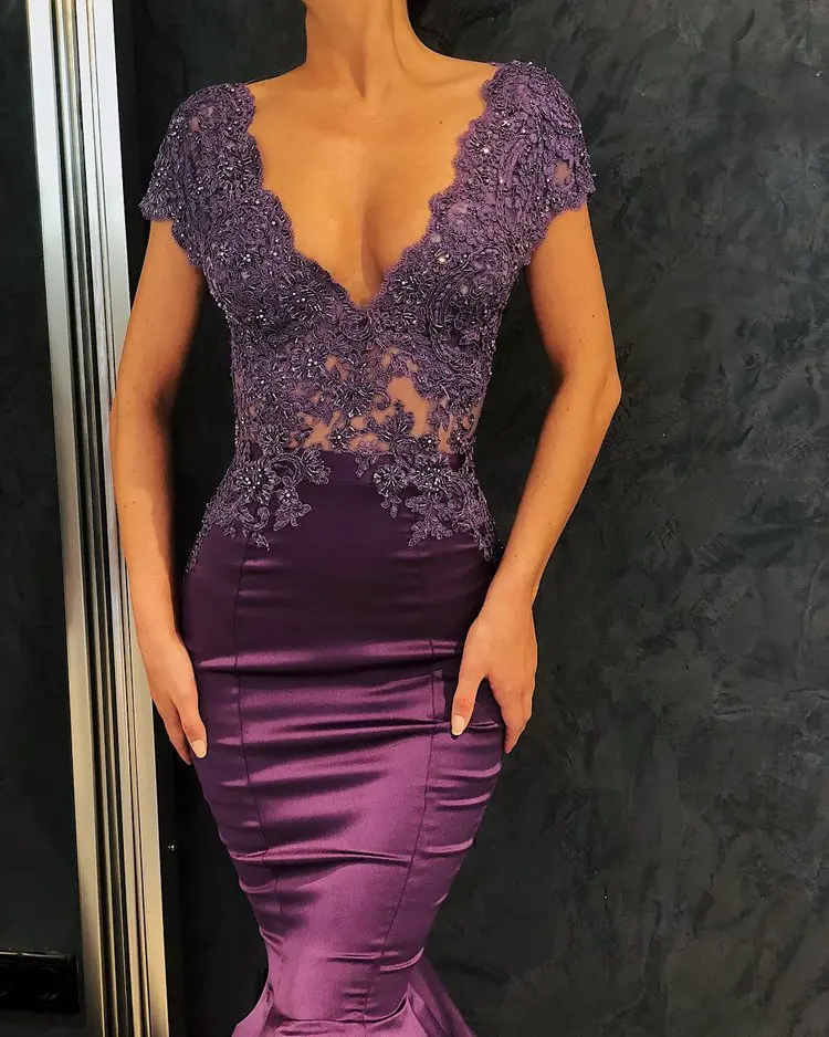 See Through Muslim Evening Dresses Mermaid V-neck Cap Sleeves Lace Beade Islamic Dubai Saudi Arabic Long Evening Gown Prom
See Through Muslim Evening Dresses Mermaid V-neck Cap Sleeves Lace Beade Islamic Dubai Saudi Arabic Long Evening Gown Prom