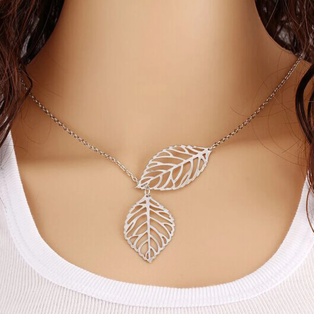 Brand Designer Vintage Double Leaf Charms Necklaces collier femme clavicle chain necklace women neck statement
Brand Designer Vintage Double Leaf Charms Necklaces collier femme clavicle chain necklace women neck statement