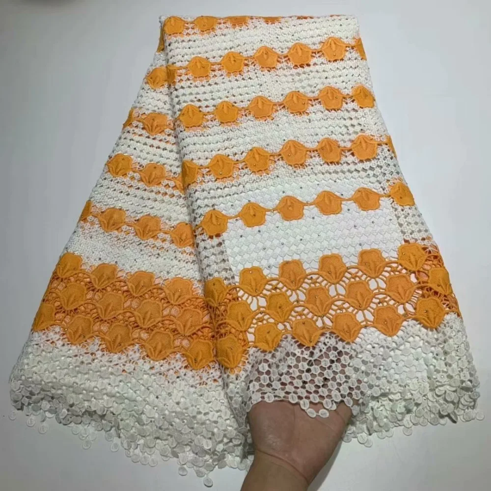 2019 Latest French Laces Fabrics High Quality Tulle Embroidered Fabric With Stones African Lace 5 Yards For Women Dress
2019 Latest French Laces Fabrics High Quality Tulle Embroidered Fabric With Stones African Lace 5 Yards For Women Dress