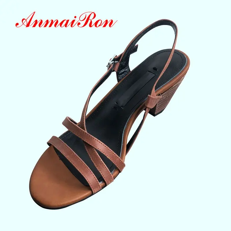 ANMAIRON Genuine Leather Basic Women Sandals New Arrival Strange Style Women Sandals Summer 2019 Size 33-41 LY1487
ANMAIRON Genuine Leather Basic Women Sandals New Arrival Strange Style Women Sandals Summer 2019 Size 33-41 LY1487
