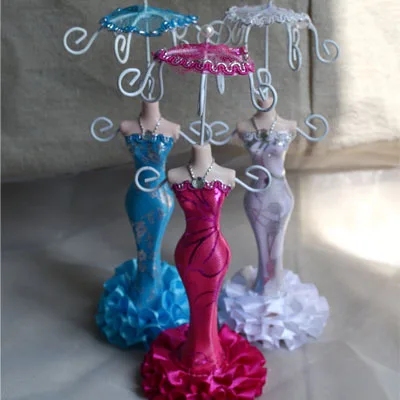 Small Mannequin Doll Rack Necklace Earring Ring Jewelry Organizer Wedding Favor Holder DIY Decorations
Small Mannequin Doll Rack Necklace Earring Ring Jewelry Organizer Wedding Favor Holder DIY Decorations