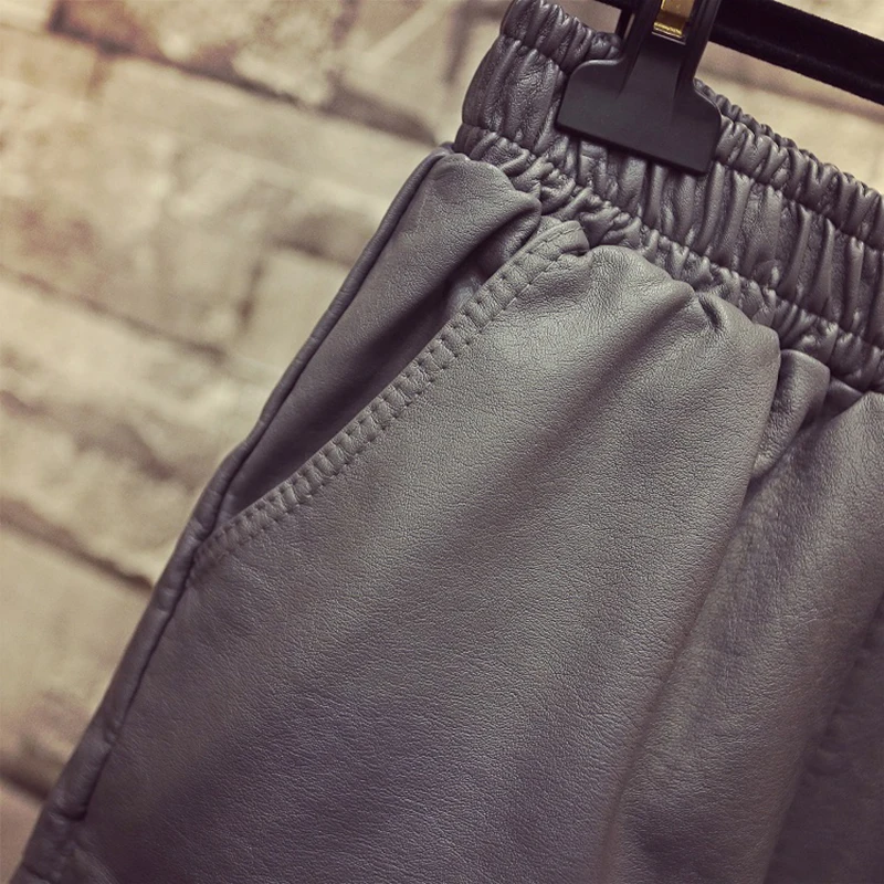Sexy Short Leather Shorts Women Elastic High Waist Plus Size 3xl Hot Mini Short Female Summer Cute Festival Punk Kawaii
Sexy Short Leather Shorts Women Elastic High Waist Plus Size 3xl Hot Mini Short Female Summer Cute Festival Punk Kawaii