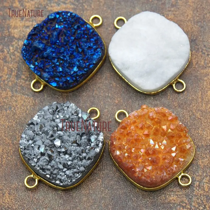 Multi Color Titanium Electroplated Square Shape Double Bail Connectors Blue Silver Druzy Crystal Charm Approx 25 mm PC11420
Multi Color Titanium Electroplated Square Shape Double Bail Connectors Blue Silver Druzy Crystal Charm Approx 25 mm PC11420