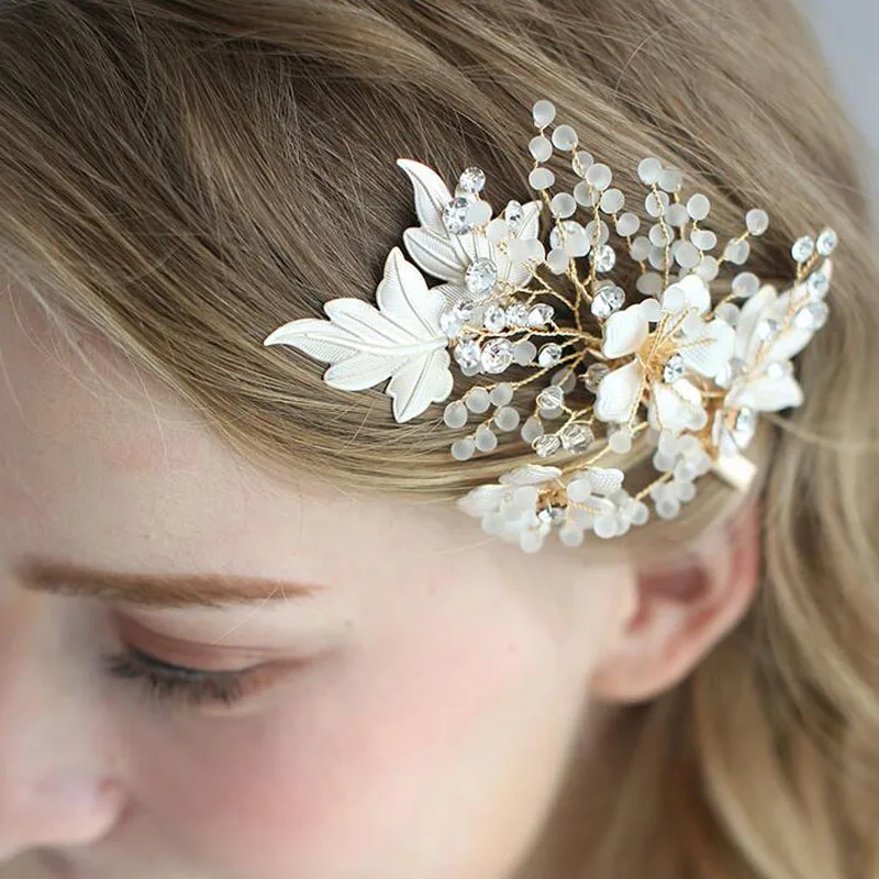 Floralbride Handmade Alloy Crystal Rhinestone Pearls Wedding Hair Clip Barrettes Bridal Headpiece Hair accessories Women Jewelry
Floralbride Handmade Alloy Crystal Rhinestone Pearls Wedding Hair Clip Barrettes Bridal Headpiece Hair accessories Women Jewelry