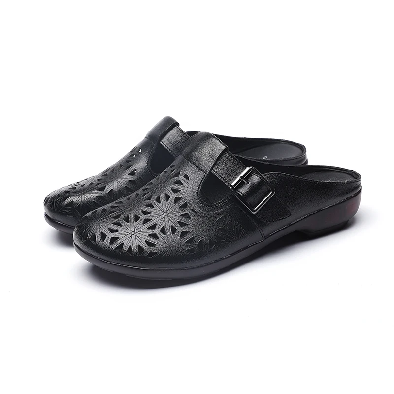GKTINOO 2021 Summer Women's Genuine Leather Clogs Shoes Round Head Slip On Femme Slippers Retro Hollow Zapatillas Mujer
GKTINOO 2021 Summer Women's Genuine Leather Clogs Shoes Round Head Slip On Femme Slippers Retro Hollow Zapatillas Mujer