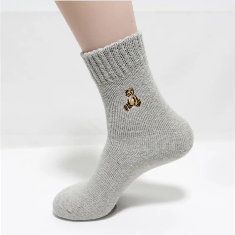Brand new men socks wool 5pairs/lot autumn-winter comfortable breathable warm animal socks men's and male thermal socks
Brand new men socks wool 5pairs/lot autumn-winter comfortable breathable warm animal socks men's and male thermal socks
