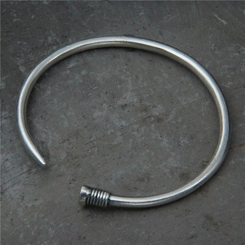 design Thailand Chiang Mai Handmade Silver Bracelet nail nail Sterling Silver S925 Thai silver simple Bracelet lovers
design Thailand Chiang Mai Handmade Silver Bracelet nail nail Sterling Silver S925 Thai silver simple Bracelet lovers