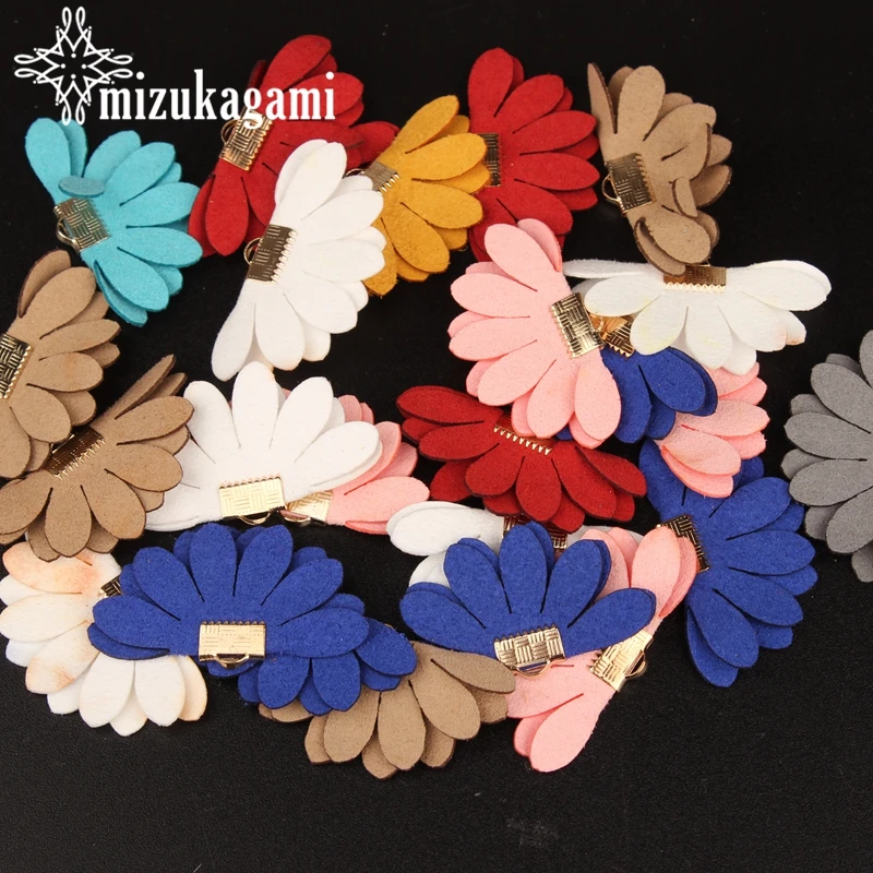 42mm 10pcs/lot Zinc Alloy Gold Charms Pendant Leather Petal Flowers Shape Charms For DIY Jewelry Earrings Making Accessories
42mm 10pcs/lot Zinc Alloy Gold Charms Pendant Leather Petal Flowers Shape Charms For DIY Jewelry Earrings Making Accessories