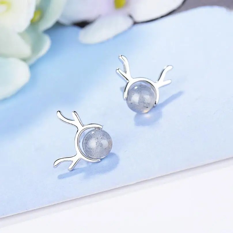 Pink Strawberry Crystal Antlers Elk Stud Earrings Trend Creative 925 Sterling Silver Pendientes Jewelry Boucle D'oreille SAE66
Pink Strawberry Crystal Antlers Elk Stud Earrings Trend Creative 925 Sterling Silver Pendientes Jewelry Boucle D'oreille SAE66