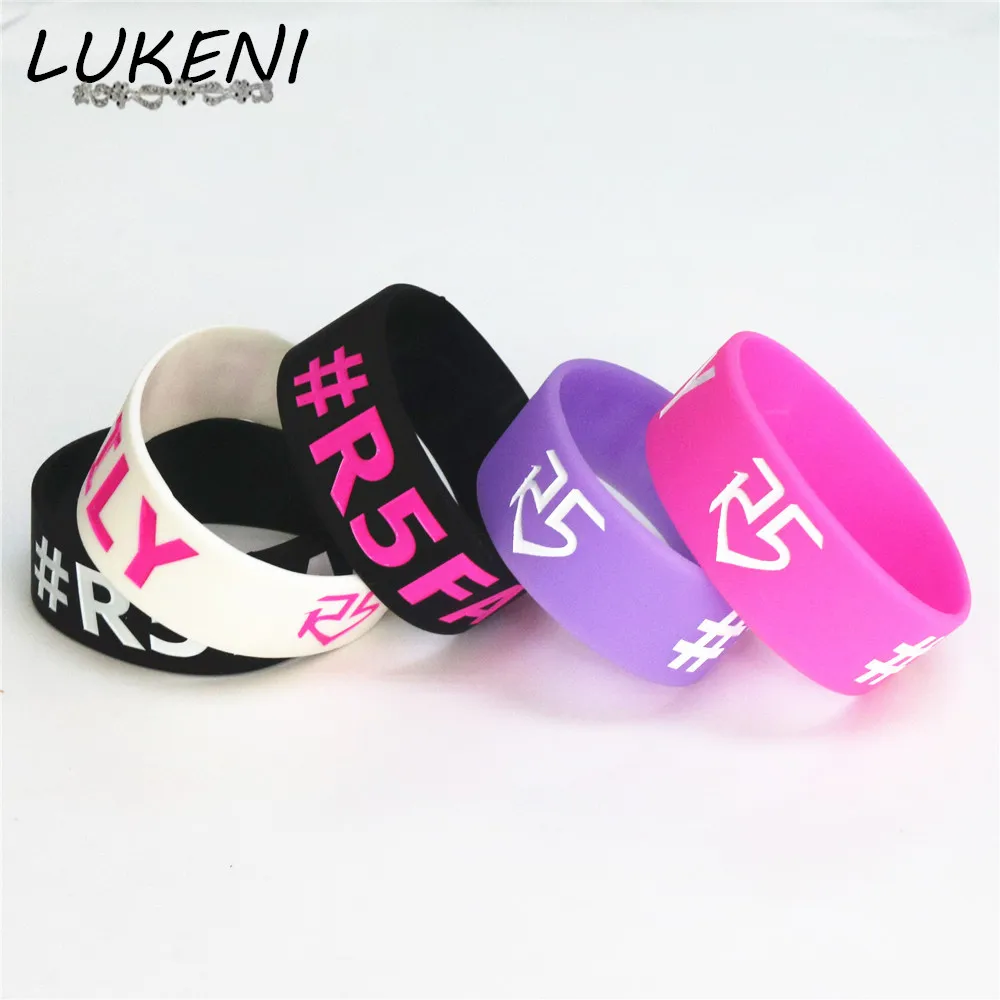 LUKENI Fashion 25PC R5 Family Silicone Wristband Wide Bracelets&Bangles Band For Music Concert Adult Size Wholesale Gift SH091
LUKENI Fashion 25PC R5 Family Silicone Wristband Wide Bracelets&Bangles Band For Music Concert Adult Size Wholesale Gift SH091