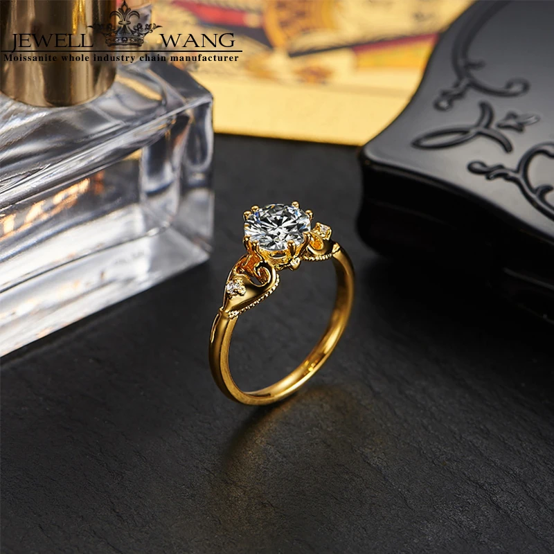 Jewellwang 18k Yellow Gold Rings 1.0ct Carat Moissanites Original Design Poker Engagement Rings For Women
Jewellwang 18k Yellow Gold Rings 1.0ct Carat Moissanites Original Design Poker Engagement Rings For Women