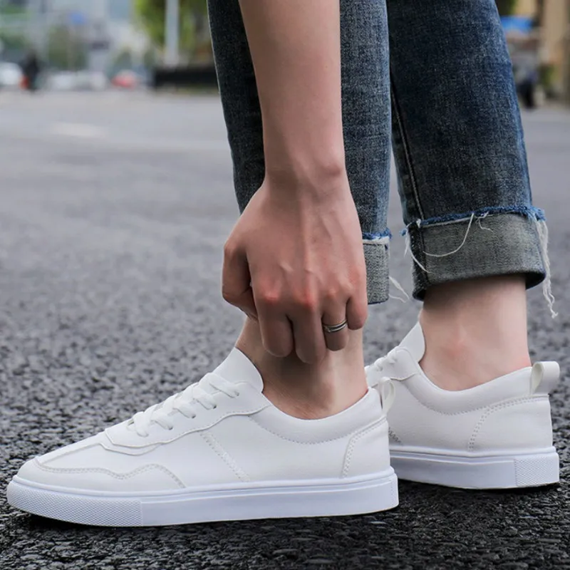 Fashion casual Canvas shoes men's low help students shoes wild pu leather men's shoes simple light four seasons shoes D7-93
Fashion casual Canvas shoes men's low help students shoes wild pu leather men's shoes simple light four seasons shoes D7-93