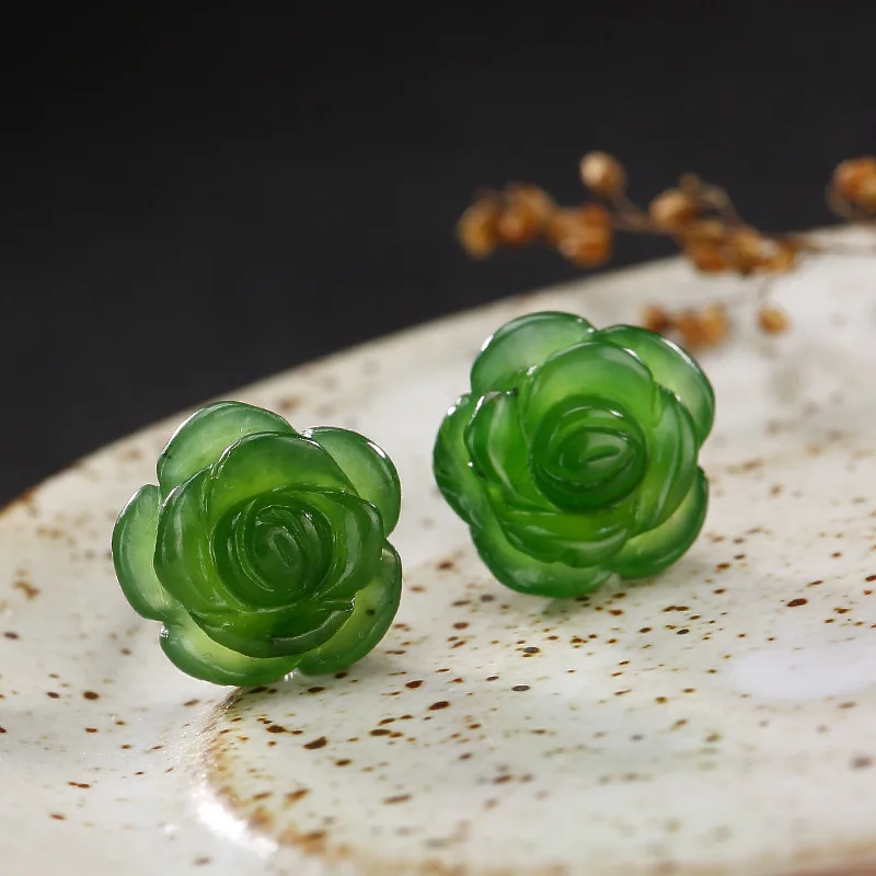 2018 Sale Brinco Inlay Hetian Jade Plum Flower Lady Style Restoring Ancient Ways Temperament Joker Fashion Earrings Wholesale
2018 Sale Brinco Inlay Hetian Jade Plum Flower Lady Style Restoring Ancient Ways Temperament Joker Fashion Earrings Wholesale