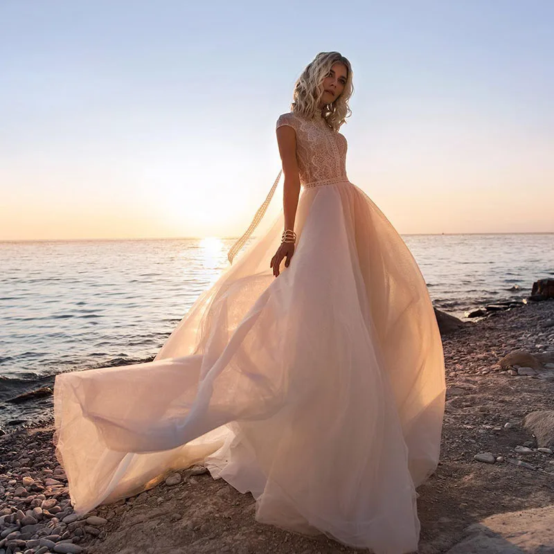Wedding Dresses 2019 Lace Appliques Cape Sleeves Bridal Dress High Neck Open Back Custom Long Train Boho Wedding Gown For Women
Wedding Dresses 2019 Lace Appliques Cape Sleeves Bridal Dress High Neck Open Back Custom Long Train Boho Wedding Gown For Women