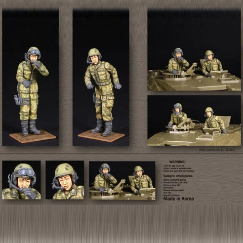 Коллекция 1/35 года, полимерный набор для двух человек, солдаты GK, военная тематическая сцена, комбинация без покрытия, без цвета
Коллекция 1/35 года, полимерный набор для двух человек, солдаты GK, военная тематическая сцена, комбинация без покрытия, без цвета