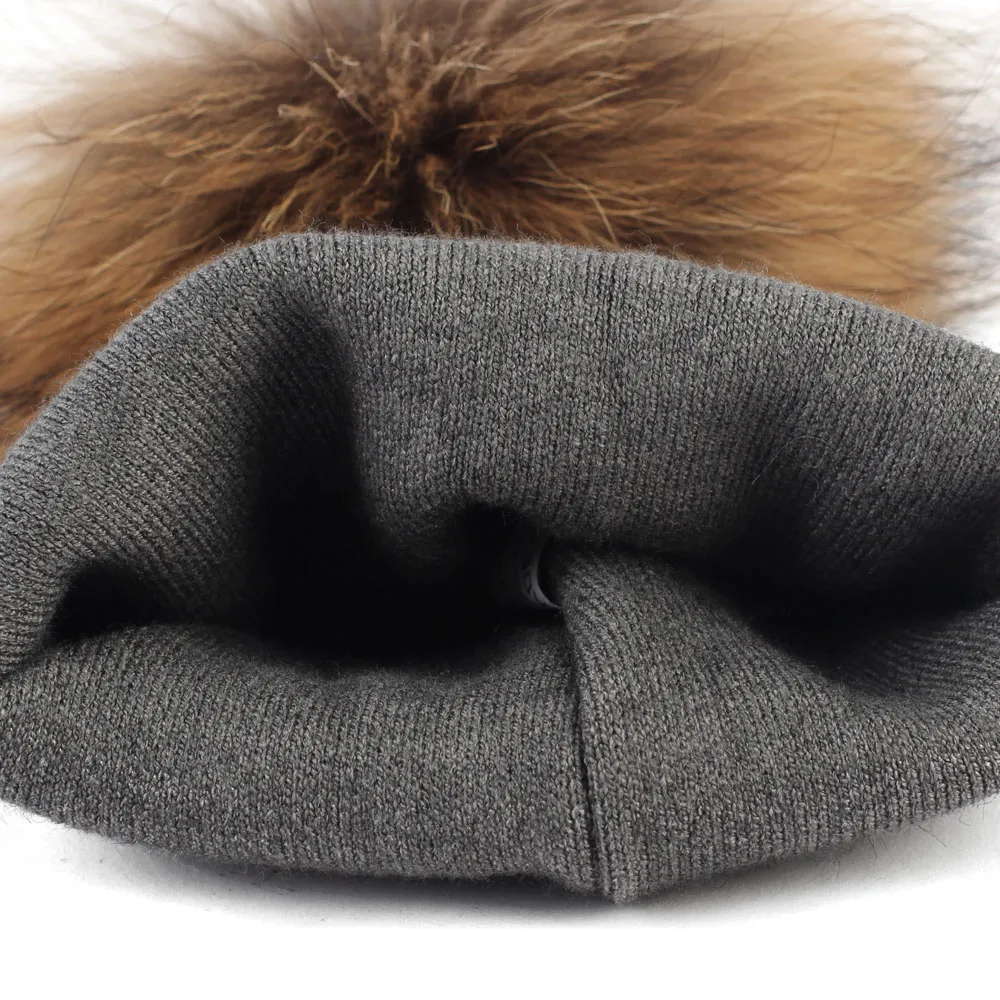 

Geebro Newborn Baby Beanie Hat Autumn Wool Skullies Beanies with Raccoon Fur Pompom Boys and Girls Slouchy Real Pompon Hat