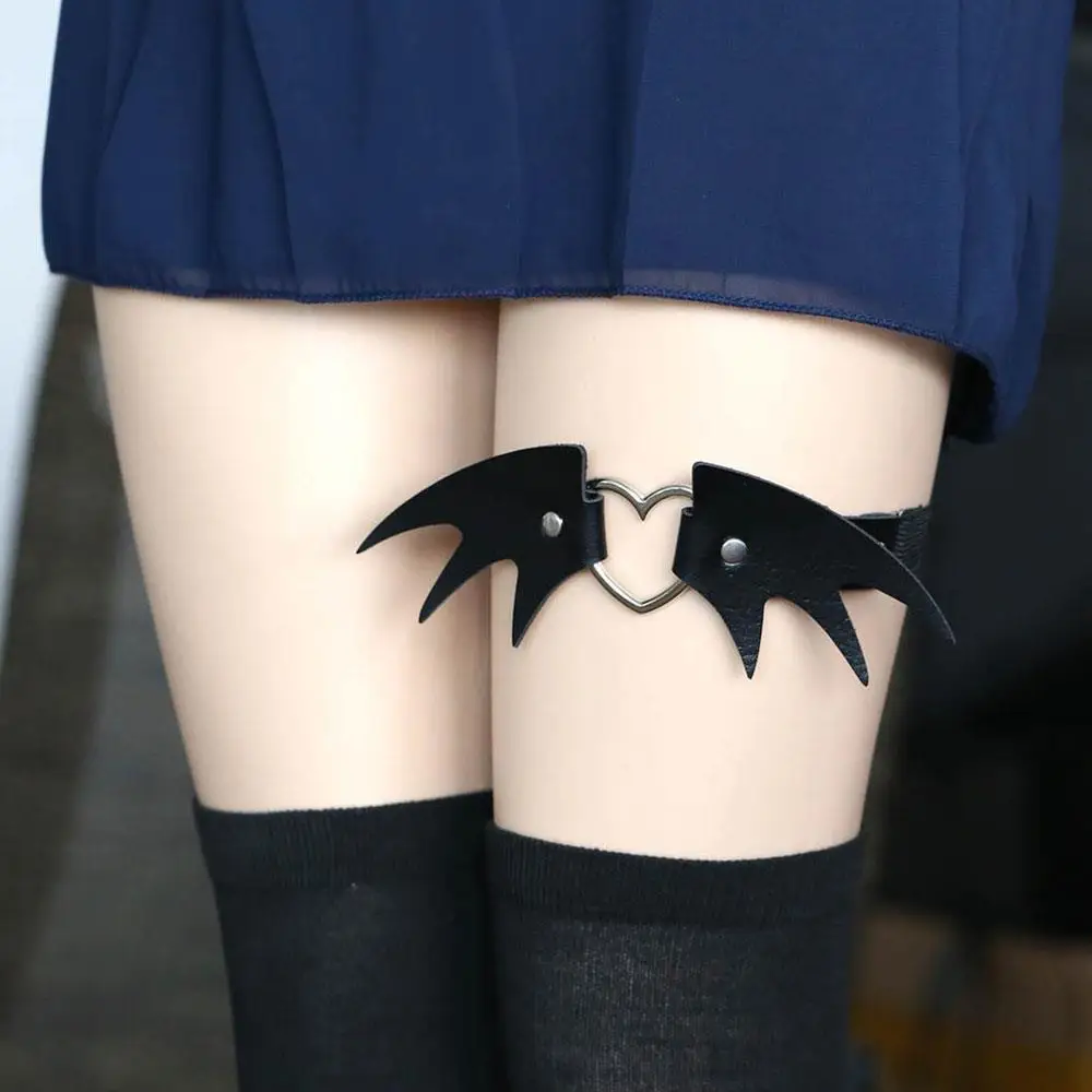 Women Halloween Sexy Angel Wings Garter Heart Harness Belt Rock Pub Girl Women Punk Leg Ring Thigh Garter Halloween Accessories
Women Halloween Sexy Angel Wings Garter Heart Harness Belt Rock Pub Girl Women Punk Leg Ring Thigh Garter Halloween Accessories