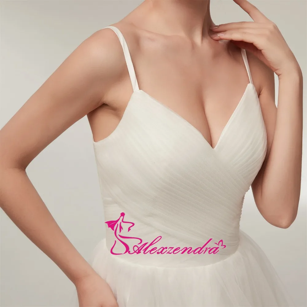 Alexzendra Stock Dresses High Low Cheap Wedding Dress with Straps Simple Tulle Beach Bridal Gowns Ready to Ship
Alexzendra Stock Dresses High Low Cheap Wedding Dress with Straps Simple Tulle Beach Bridal Gowns Ready to Ship