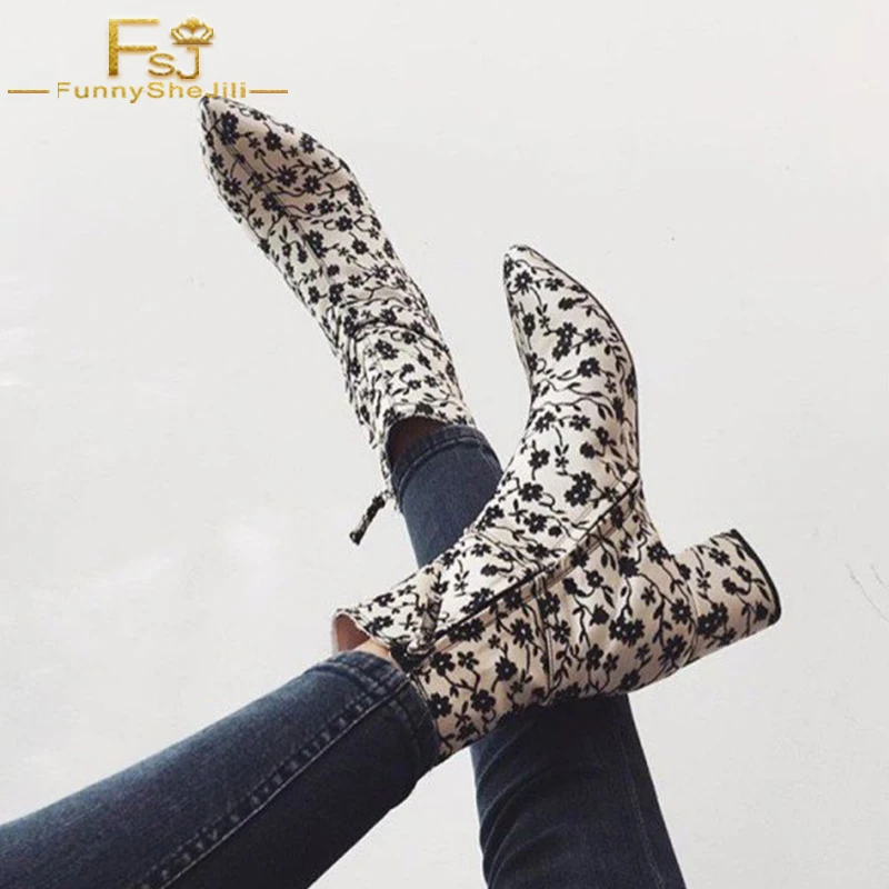 White Black Floral Block Heels Ankle Boots Pointy Toe Low Chunky Heel Women Booties Large Size 14 15 16 Autumn Jeans Vacation
White Black Floral Block Heels Ankle Boots Pointy Toe Low Chunky Heel Women Booties Large Size 14 15 16 Autumn Jeans Vacation
