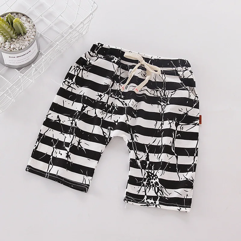 2019 New summer boy Haren pants High-quality Odell cotton stripe Casual kid shorts Print pattern toddle baby Children's clothing
2019 New summer boy Haren pants High-quality Odell cotton stripe Casual kid shorts Print pattern toddle baby Children's clothing