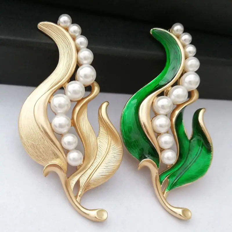 YDGYTrendy Alloy Enamel White Floral Leaf Brooch Lily of The Valley Gold Color Brooch Pin High Quality Jewelry for Women
YDGYTrendy Alloy Enamel White Floral Leaf Brooch Lily of The Valley Gold Color Brooch Pin High Quality Jewelry for Women