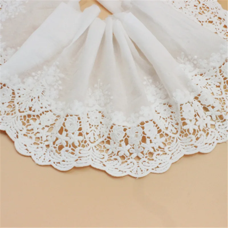 Off White 100% Cotton Cloth Embroidery Lace Fabric DIY Cotton Lace Decoration Width 20cm 10Yds/lot
Off White 100% Cotton Cloth Embroidery Lace Fabric DIY Cotton Lace Decoration Width 20cm 10Yds/lot