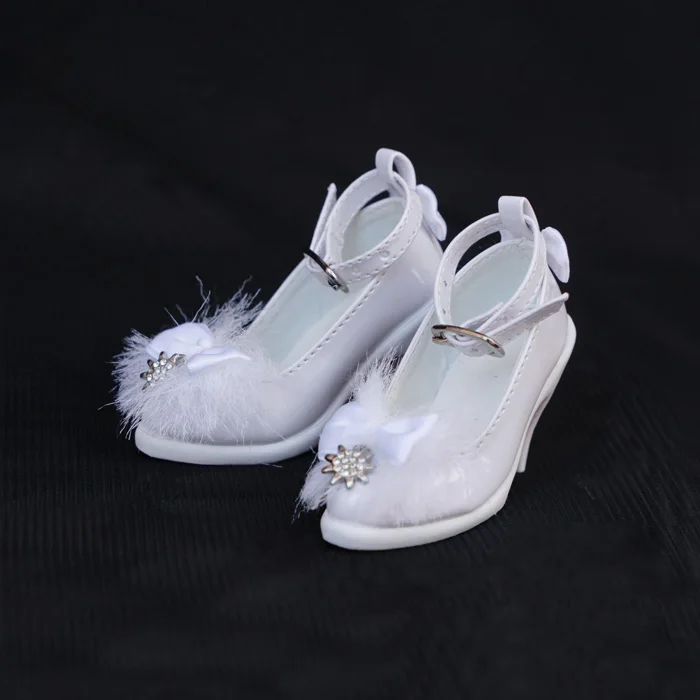 D01-P167 детская игрушка ручной работы 1/3 1/4 аксессуары для кукол BJD/SD кукла с перьями и бантом на высоких каблуках 1 пара
D01-P167 детская игрушка ручной работы 1/3 1/4 аксессуары для кукол BJD/SD кукла с перьями и бантом на высоких каблуках 1 пара