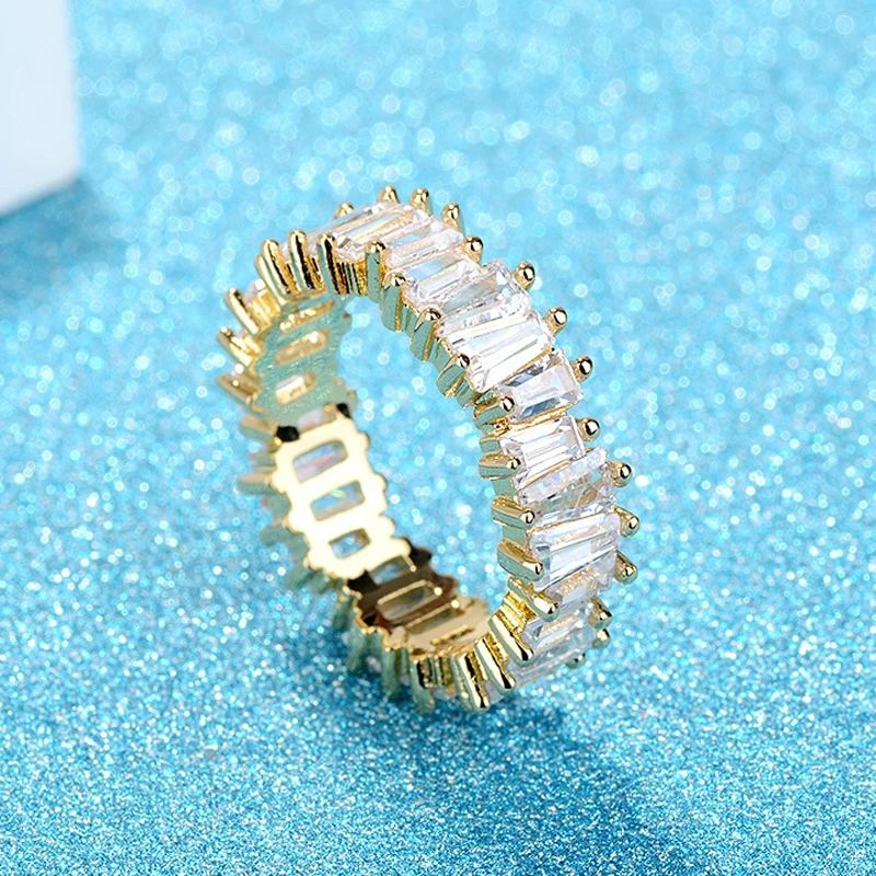 Factory wholesale ladder full CZ female ring High quality Gold color Shining crystal Engagement rings for women girls jewelry
Factory wholesale ladder full CZ female ring High quality Gold color Shining crystal Engagement rings for women girls jewelry