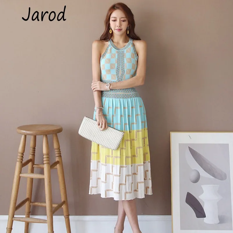 2019 New High Quality Summer sleeveless geometry Knitted Dress Women Slim Holiday Dresses Vestidos
2019 New High Quality Summer sleeveless geometry Knitted Dress Women Slim Holiday Dresses Vestidos