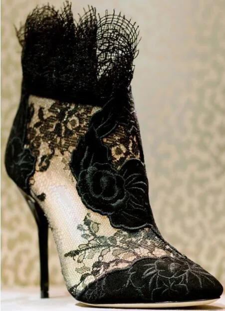 Sexy Black Lace Ankle Boots Women Pointed Toe Back Zipper Thin Heels Ladies Dress Shoes Plus Size 10 See Through Short Booties
Sexy Black Lace Ankle Boots Women Pointed Toe Back Zipper Thin Heels Ladies Dress Shoes Plus Size 10 See Through Short Booties