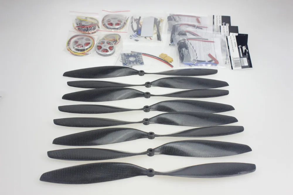 Y05307-B Platinum 30A ESC + 14x4,7 3K CF Propeller CW CCW 1447 750KV бесщеточный двигатель плата Подключения ESC XT60 T разъем
Y05307-B Platinum 30A ESC + 14x4,7 3K CF Propeller CW CCW 1447 750KV бесщеточный двигатель плата Подключения ESC XT60 T разъем