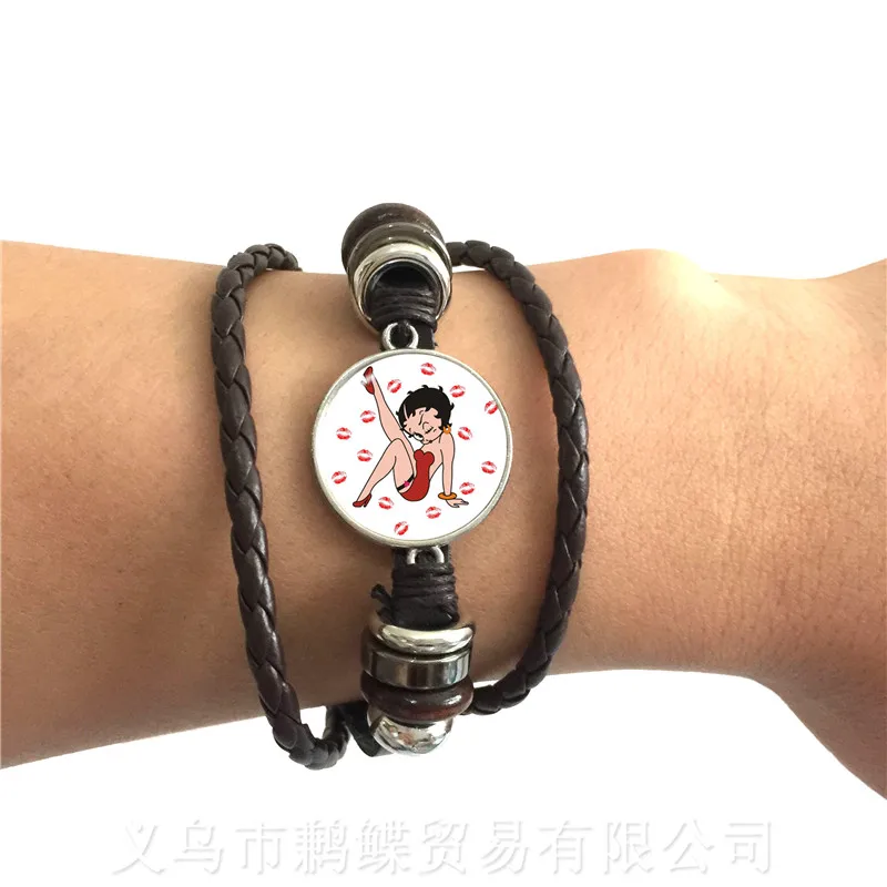 New Classic Betty Boop Adjustable Leather Bracelet Black and Brown 2 Color Leather Cords Can Be Selected Glass Dome Bracelet
New Classic Betty Boop Adjustable Leather Bracelet Black and Brown 2 Color Leather Cords Can Be Selected Glass Dome Bracelet