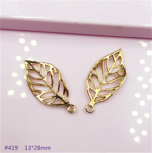 Wholesale 50 pcs Gold Beautiful Leaves pendant fits handmade Charm Fashion DIY Bracelet necklace jewelry accessories making
Wholesale 50 pcs Gold Beautiful Leaves pendant fits handmade Charm Fashion DIY Bracelet necklace jewelry accessories making