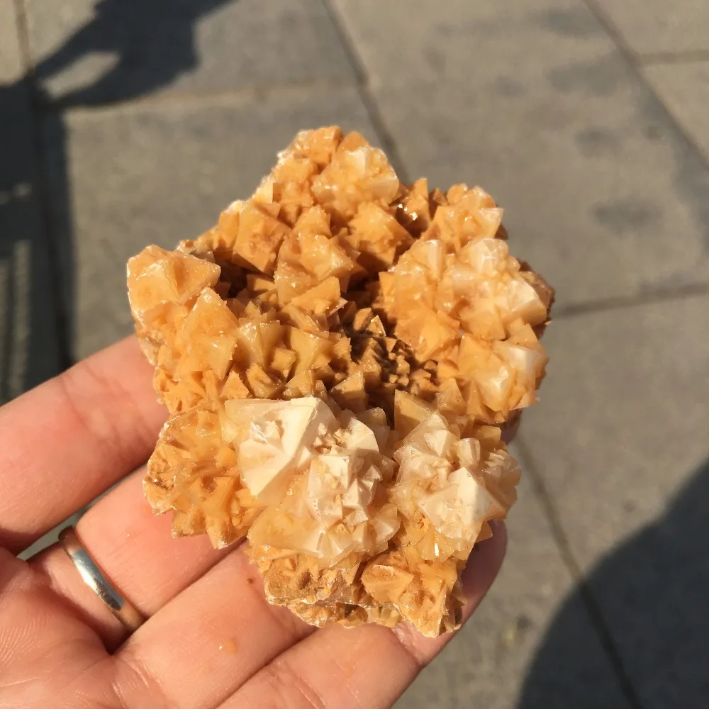 1pcs Pretty natural rough crystal cluster reiki healing crystals rock drusy flower raw gemstone clear negative energy wholesale
1pcs Pretty natural rough crystal cluster reiki healing crystals rock drusy flower raw gemstone clear negative energy wholesale