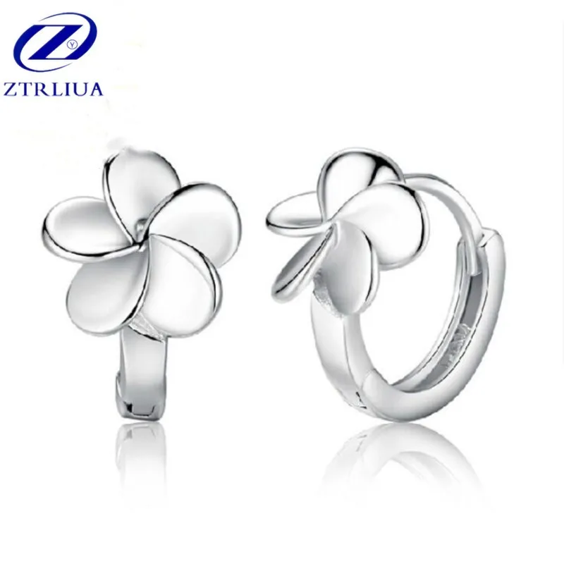 New Arrival Temperament Popular 925 Sterling Silver Jewelry Personality Clover Fresh Flower Exquisite Dangle Earrings SE271
New Arrival Temperament Popular 925 Sterling Silver Jewelry Personality Clover Fresh Flower Exquisite Dangle Earrings SE271
