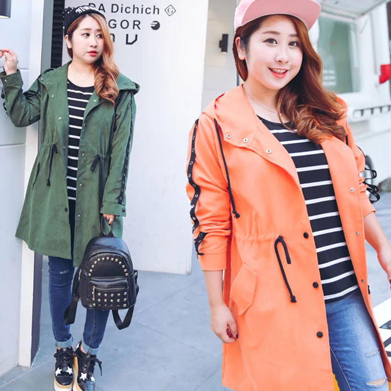 Женская Длинная ветровка с капюшоном и длинными рукавами 
Женская Длинная ветровка с капюшоном и длинными рукавами