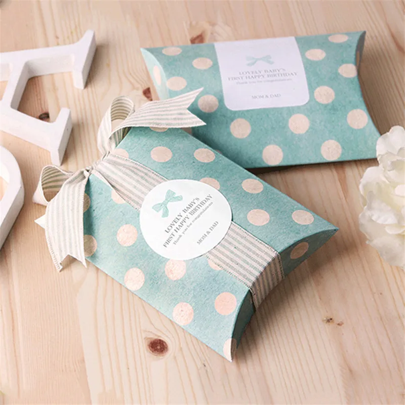 20pcs/lot Retro Green Wave Point Exquisite Jewelry Gift Pillow Box Wedding Party Favor Candy Box Simple Christmas Gift Box
20pcs/lot Retro Green Wave Point Exquisite Jewelry Gift Pillow Box Wedding Party Favor Candy Box Simple Christmas Gift Box