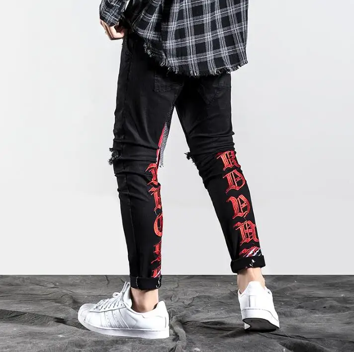 Black personality fashion mens pants Hole embroidery harem pant men feet trousers pantalones hombre cargo pantalon homme autumn
Black personality fashion mens pants Hole embroidery harem pant men feet trousers pantalones hombre cargo pantalon homme autumn