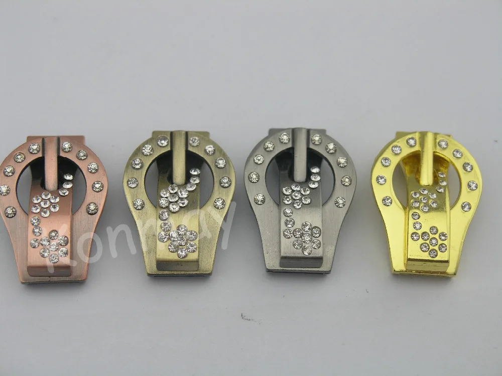 5 Colors--15Sets 10.0x2.0mm L&N Free Magnetic Clasps W Clear 888 Clear Rhinestones--CLP1105
5 Colors--15Sets 10.0x2.0mm L&N Free Magnetic Clasps W Clear 888 Clear Rhinestones--CLP1105