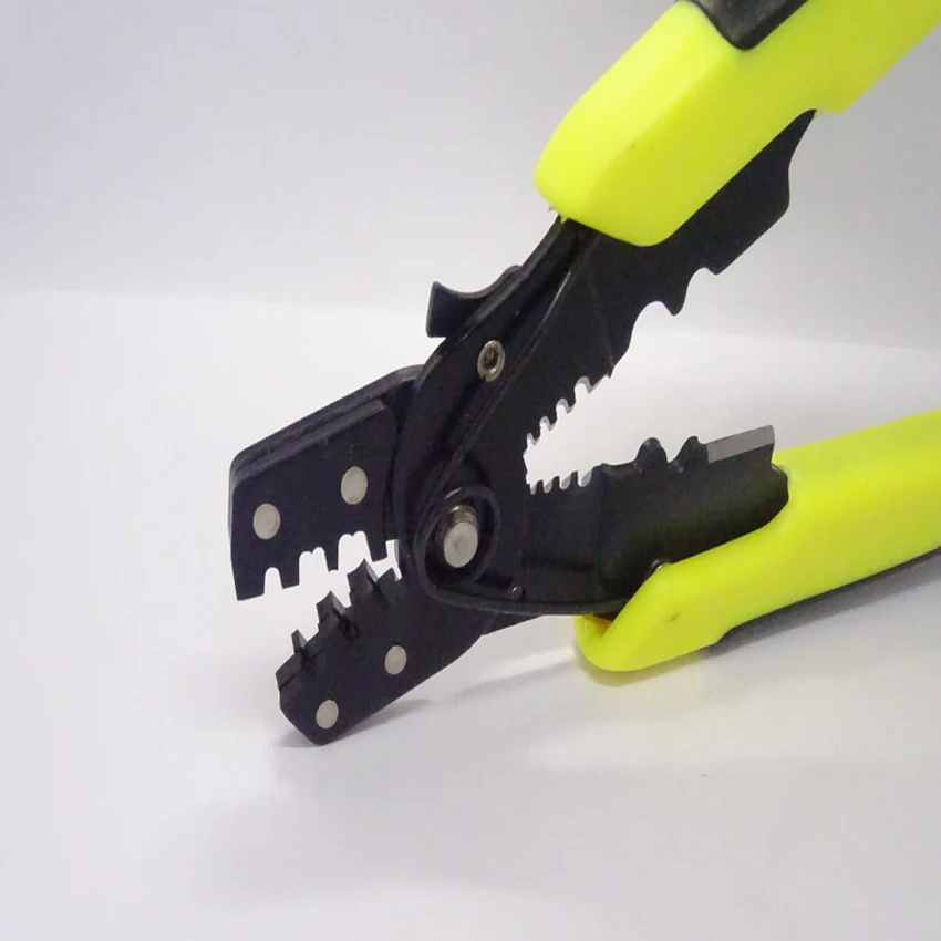 Hot sale High quality Multi functional Cable Wire Stripper Automatic Crimping Tool Peeling Pliers Adjustable Cutter tool
Hot sale High quality Multi functional Cable Wire Stripper Automatic Crimping Tool Peeling Pliers Adjustable Cutter tool