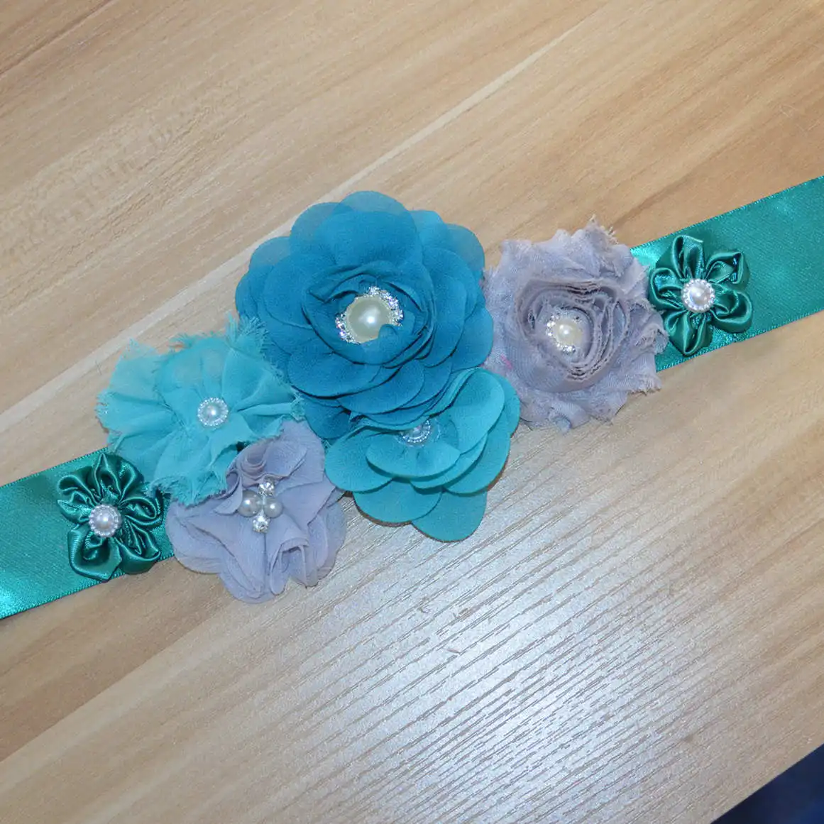 QYFLYXUENew flower belts, hand-made flower dress belts, wedding dress belts customized, girls'evening dress belts,
QYFLYXUENew flower belts, hand-made flower dress belts, wedding dress belts customized, girls'evening dress belts,
