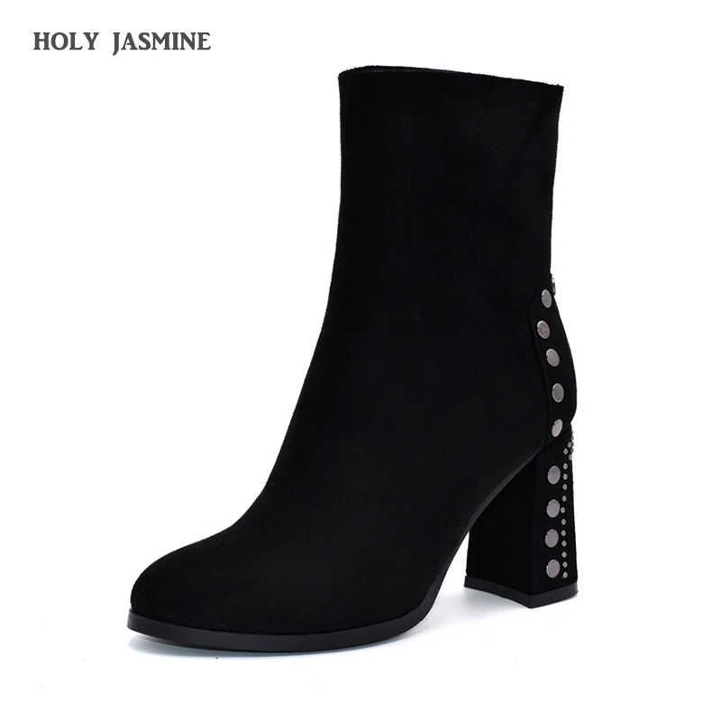 

Sexy Rivet High Heels Boots Women Pointed Toe Ankle Boots Flock leather Zippe Black Shoes Woman 2019 New Autumn Winter Booties